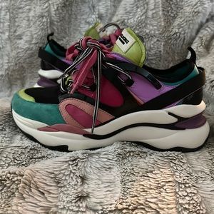 Lola Cruz Farbe Sneaker
